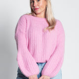 Gerippter Strickpullover mit tiefen Ballonärmeln Rosa von vorne