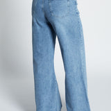 Jeans High Waisted Wide Leg Hellblau von hinten