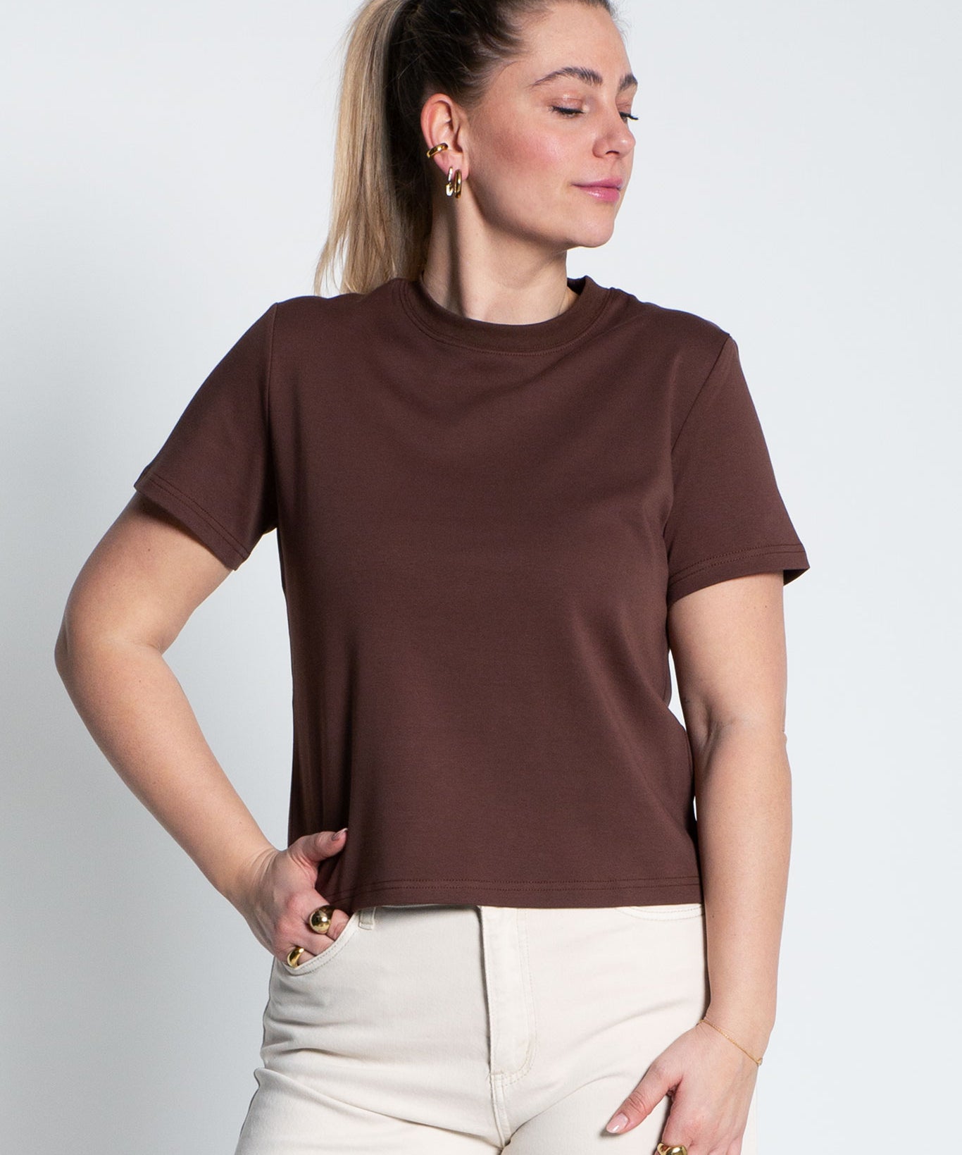 T-Shirt Mittellang Dunkelbraun von vorne