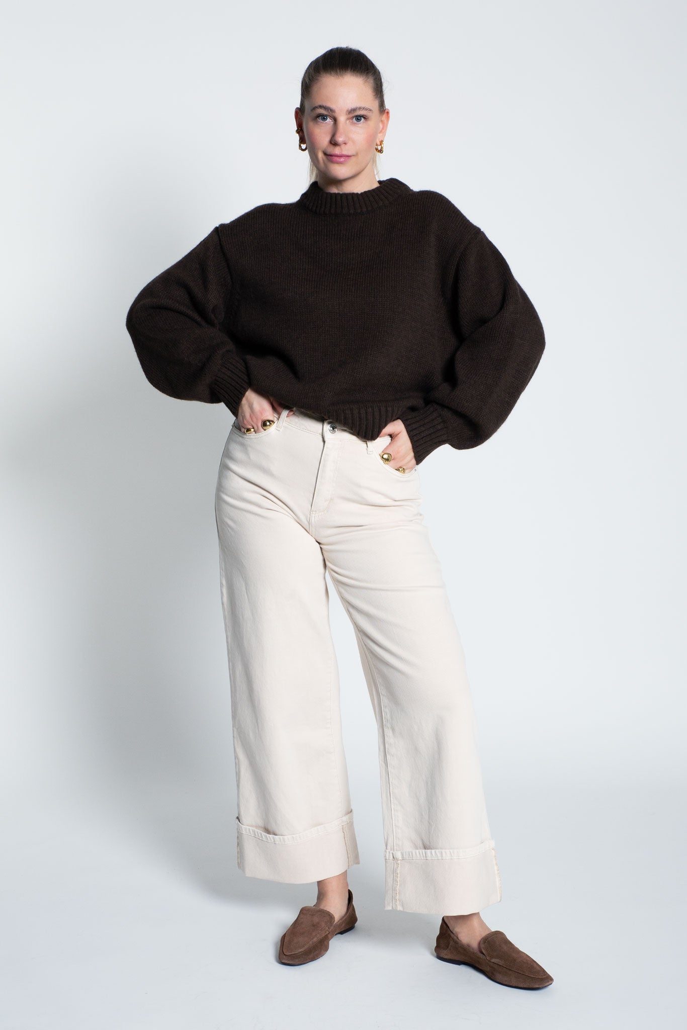 Strickpullover mit Rundhals Dunkelbraun Ganzkörper