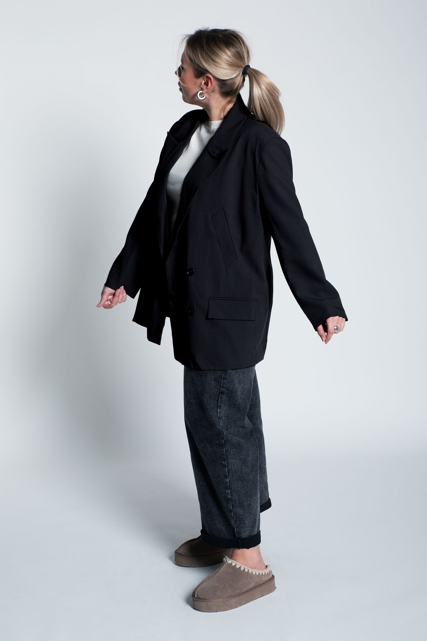 Blazer Oversized mit leichten Schulterpolstern Schwarz Ganzkörper