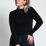 Glitzerndes Langarmshirt mit Turtle Neck Schwarz von vorne