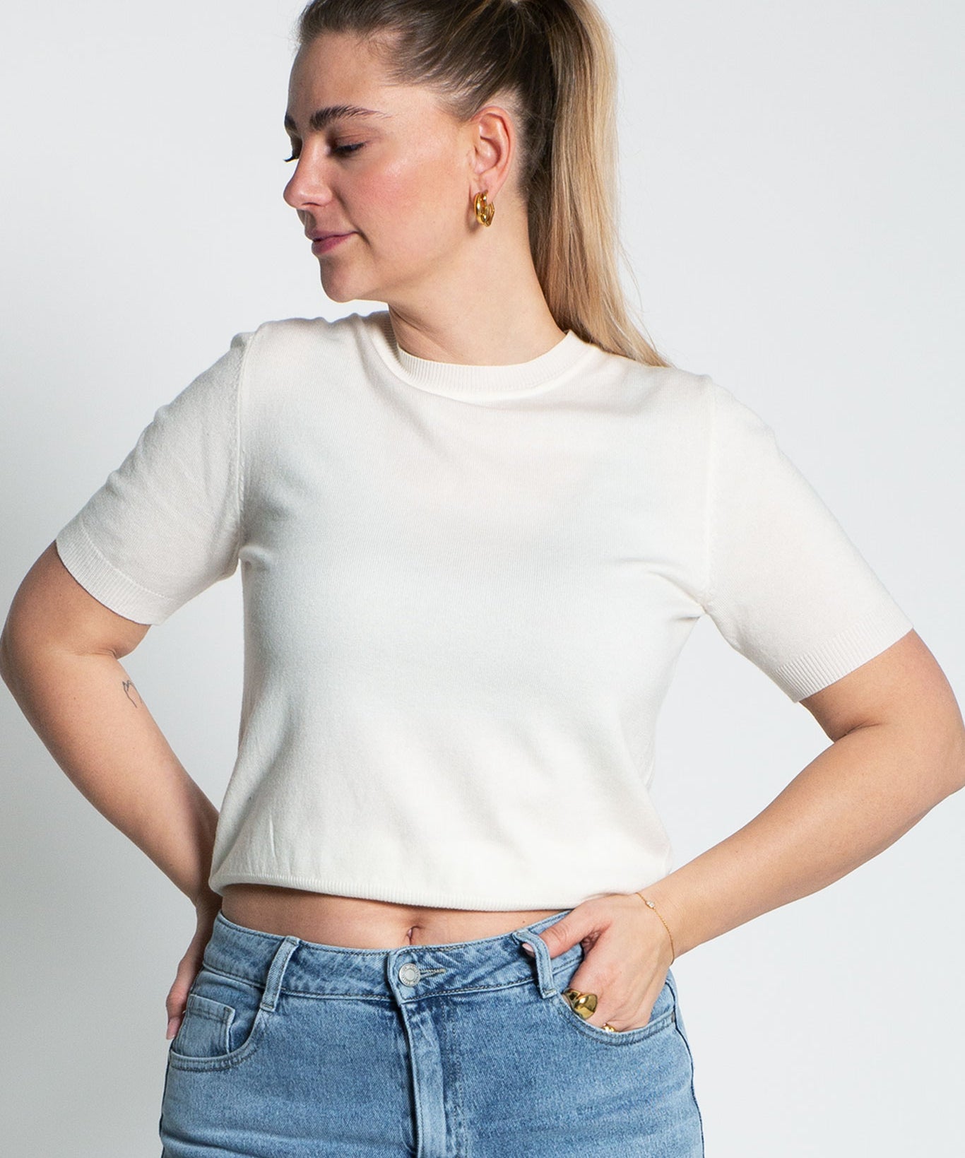 Leichtes Shirt mit kurzen Ärmeln Weiß von vorne