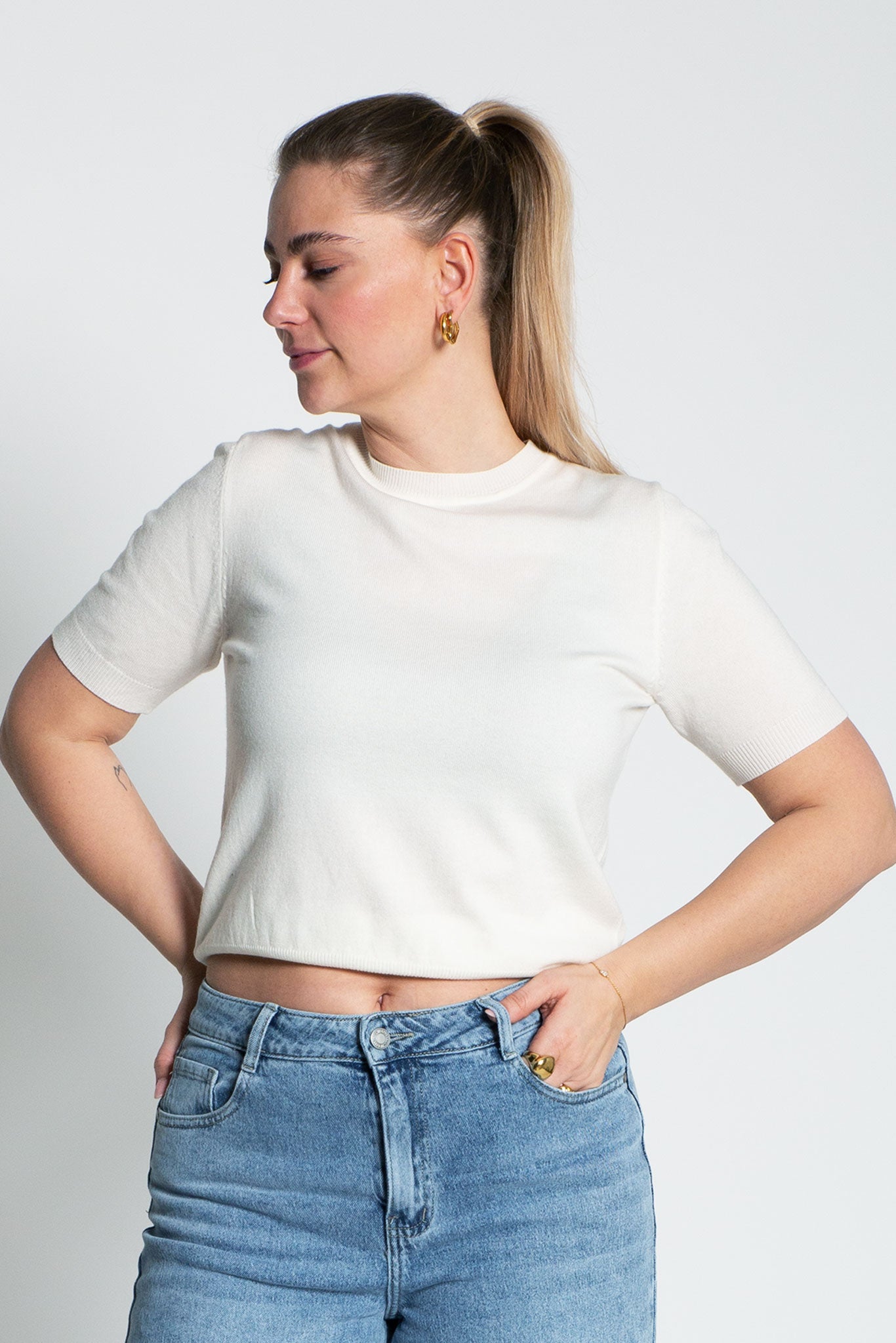 Leichtes Shirt mit kurzen Ärmeln Weiß von vorne