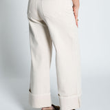 Jeans High Waisted Wide Leg mit umgeschlagenem Saumen Beige von hinten