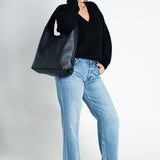 Tasche Leder mit Schulterriemen und Reißverschluss Schwarz Ganzkörper