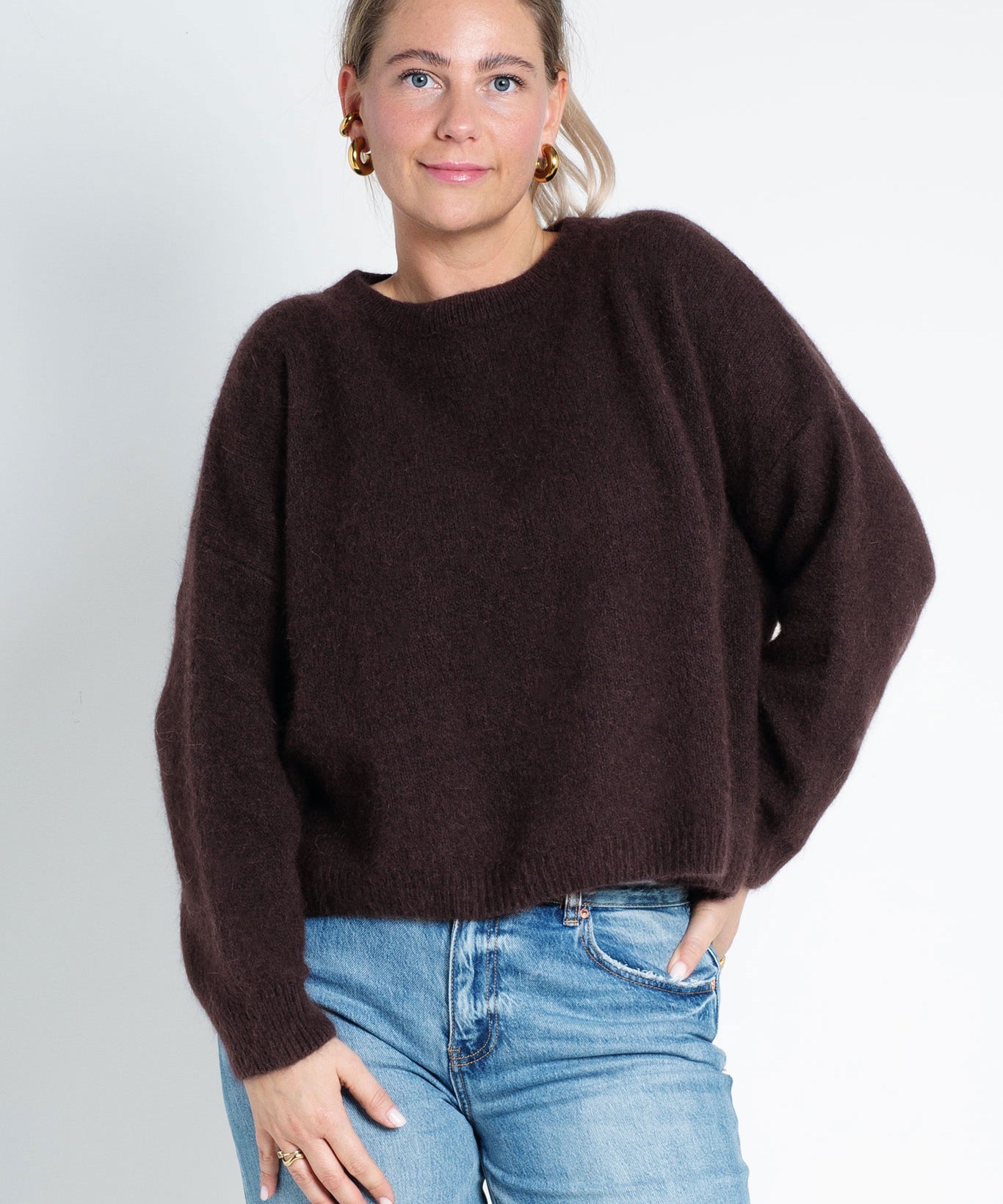 Strickpullover mit Rundhals Kuschelweich Dunkelbraun von vorne