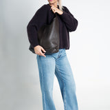 Tasche Leder mit Schulterriemen und Reißverschluss Dunkelbraun Ganzkörper