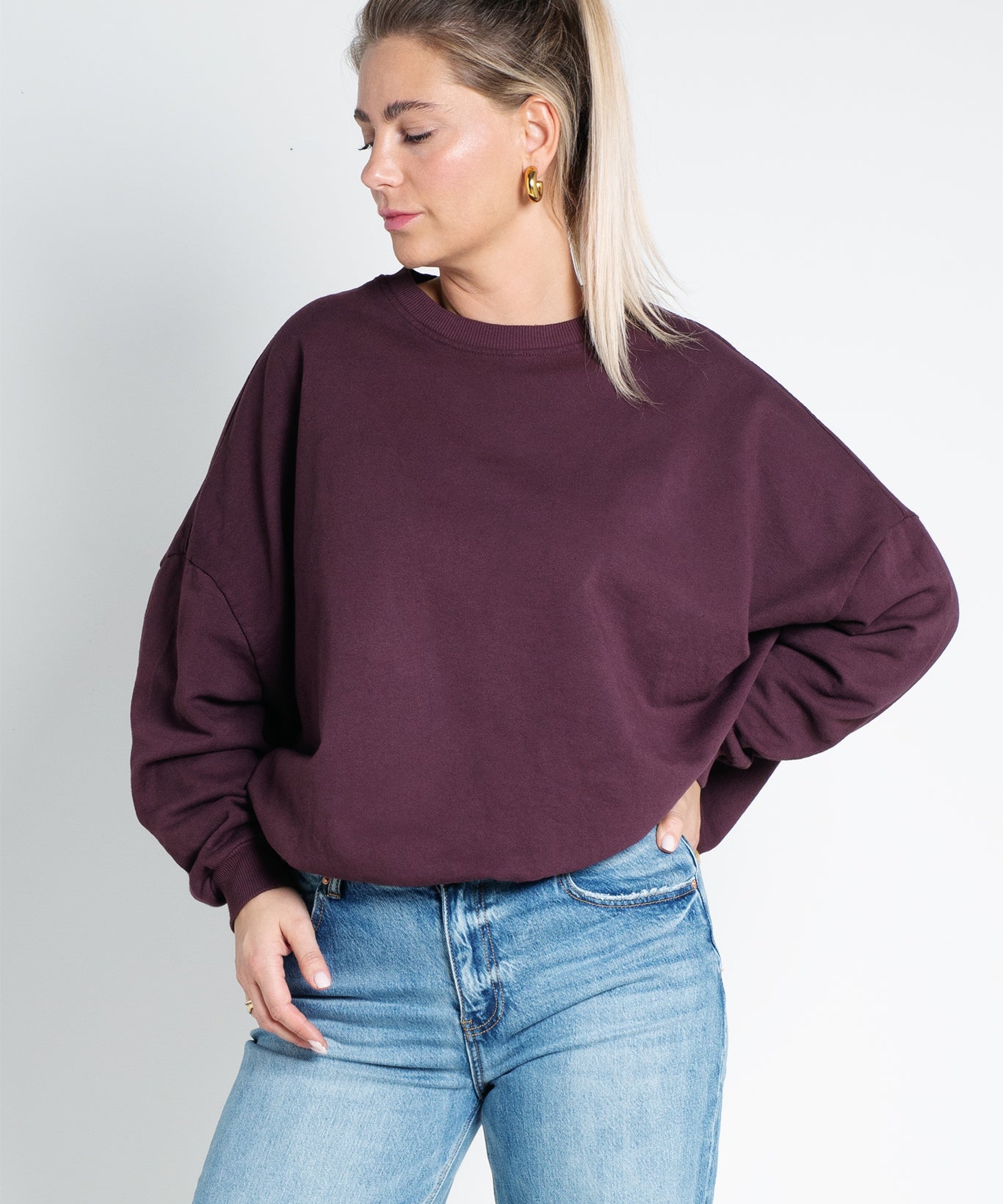 Sweater Oversized mit Bund Burgundy Weinrot von vorne