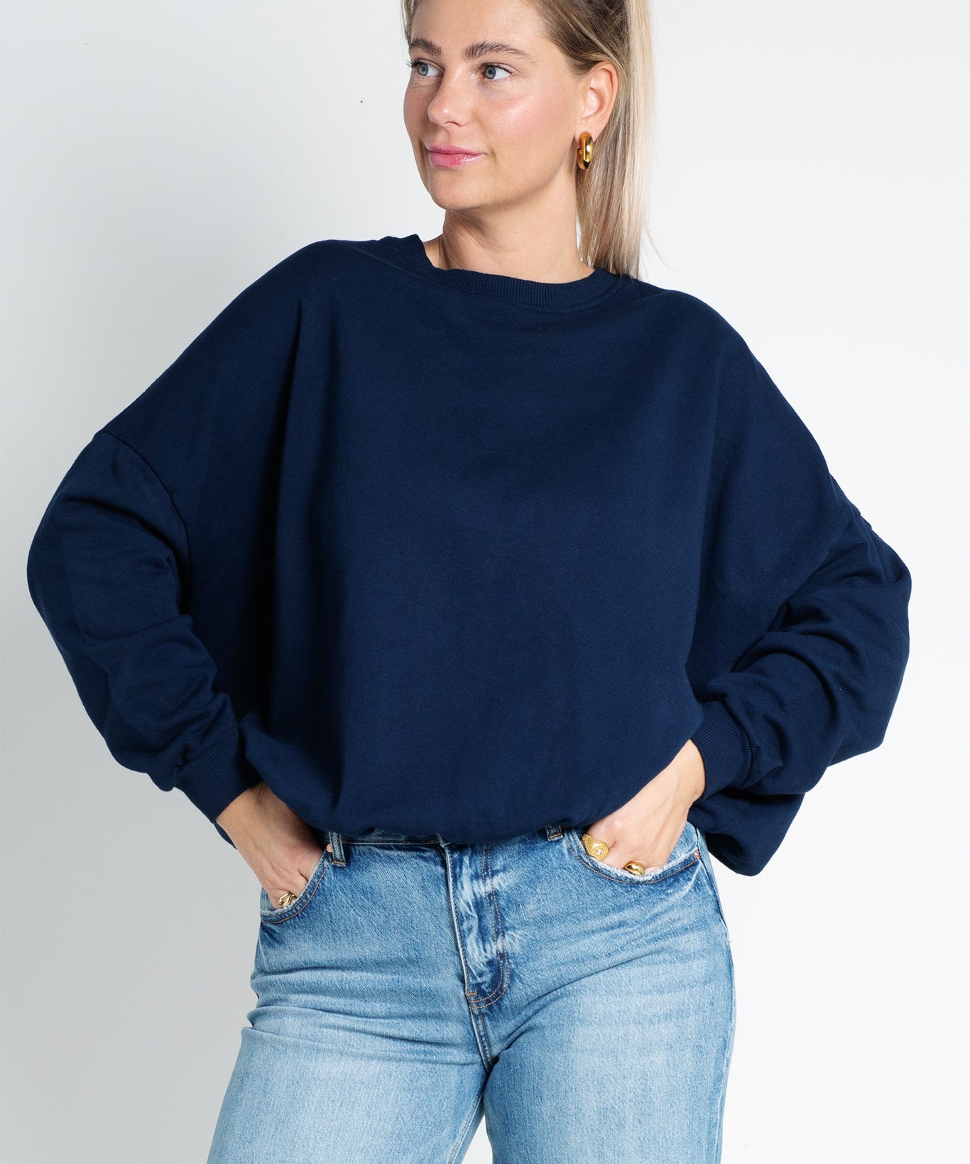 Sweater Oversized mit Bund Dunkelblau Navy von vorne