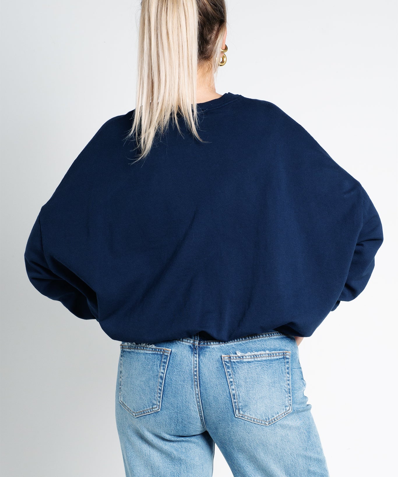 Sweater Oversized mit Bund Dunkelblau Navy von hinten
