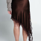 Satinrock mit Spitze & seitlichem Schlitz Dunkelbraun von hinten