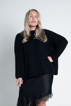 Strickpullover Oversized mit Rundhals Schwarz von vorne