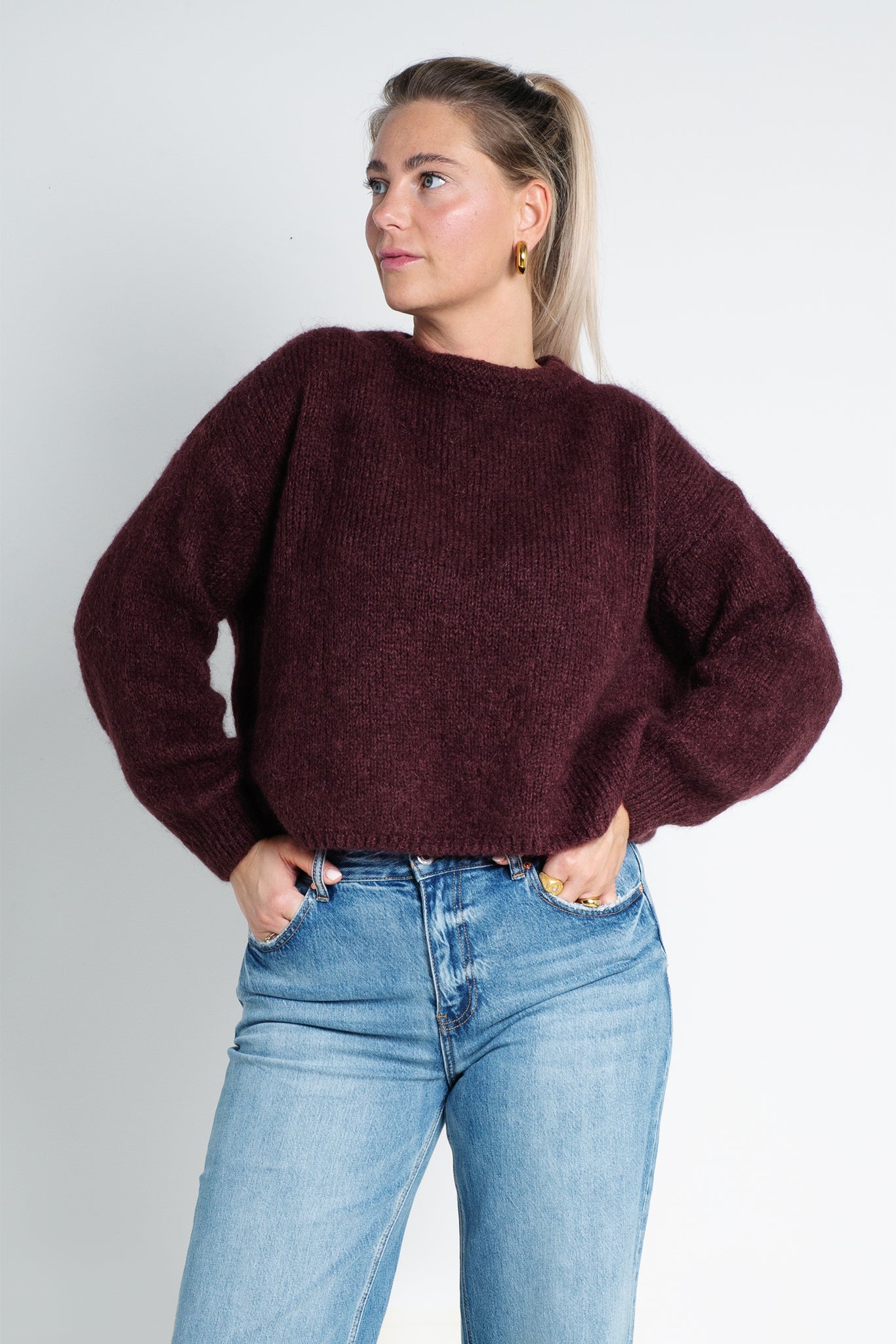 Strickpullover mit verspielten Detail am Kragen Burgundy Weinrot von vorne