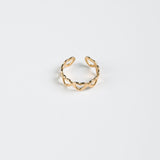 Ring Gereihte Herzen Edelstahl Gold von vorne