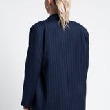 Blazer Oversized mit Nadelstreifen & leichten Schulterpolstern Dunkelblau Navy von hinten