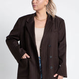 Blazer Oversized mit Nadelstreifen leichten Schulterpolstern Dunkelbraun von vorne