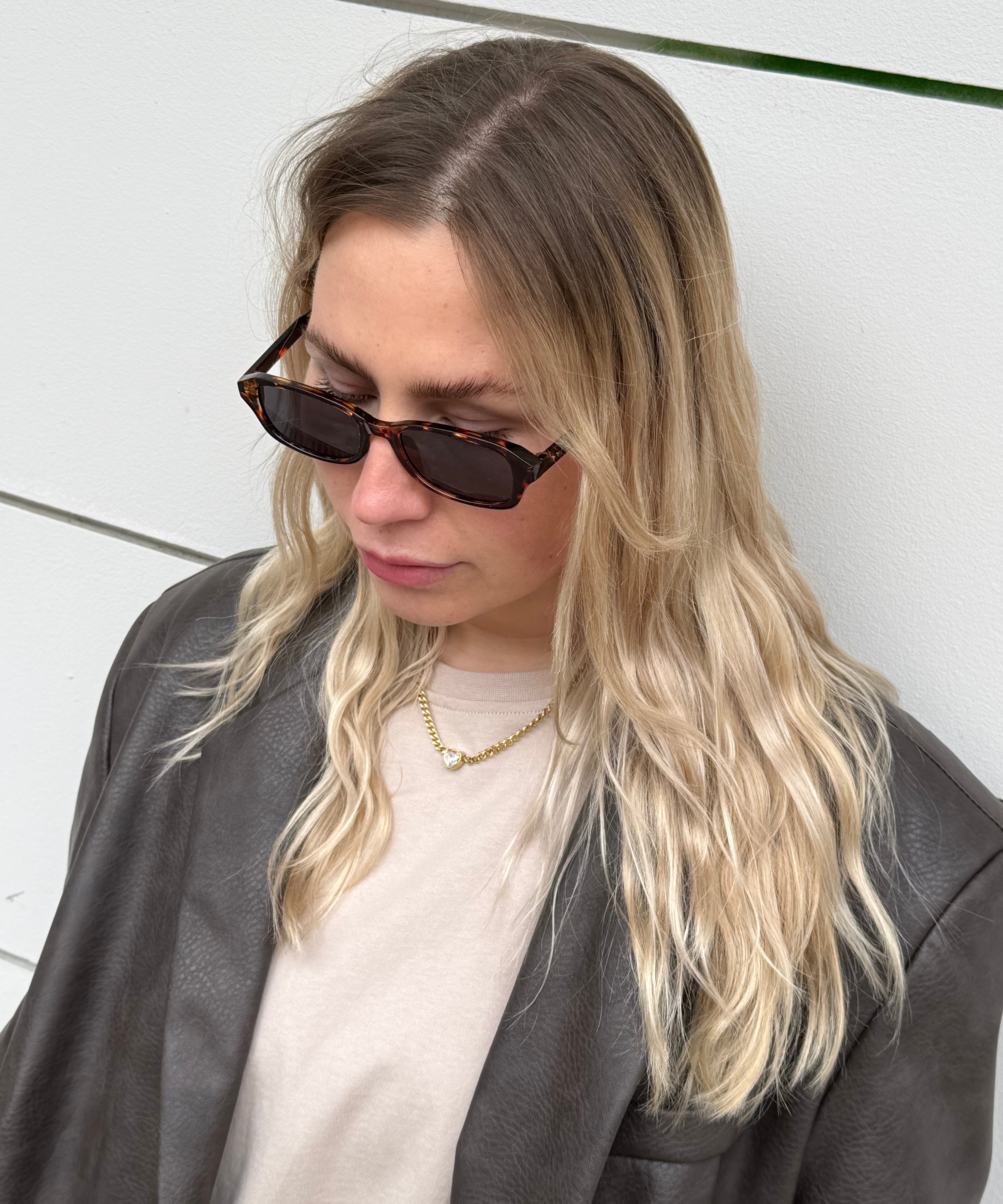 Sonnenbrille kleine eckige Gläser Close Havanna