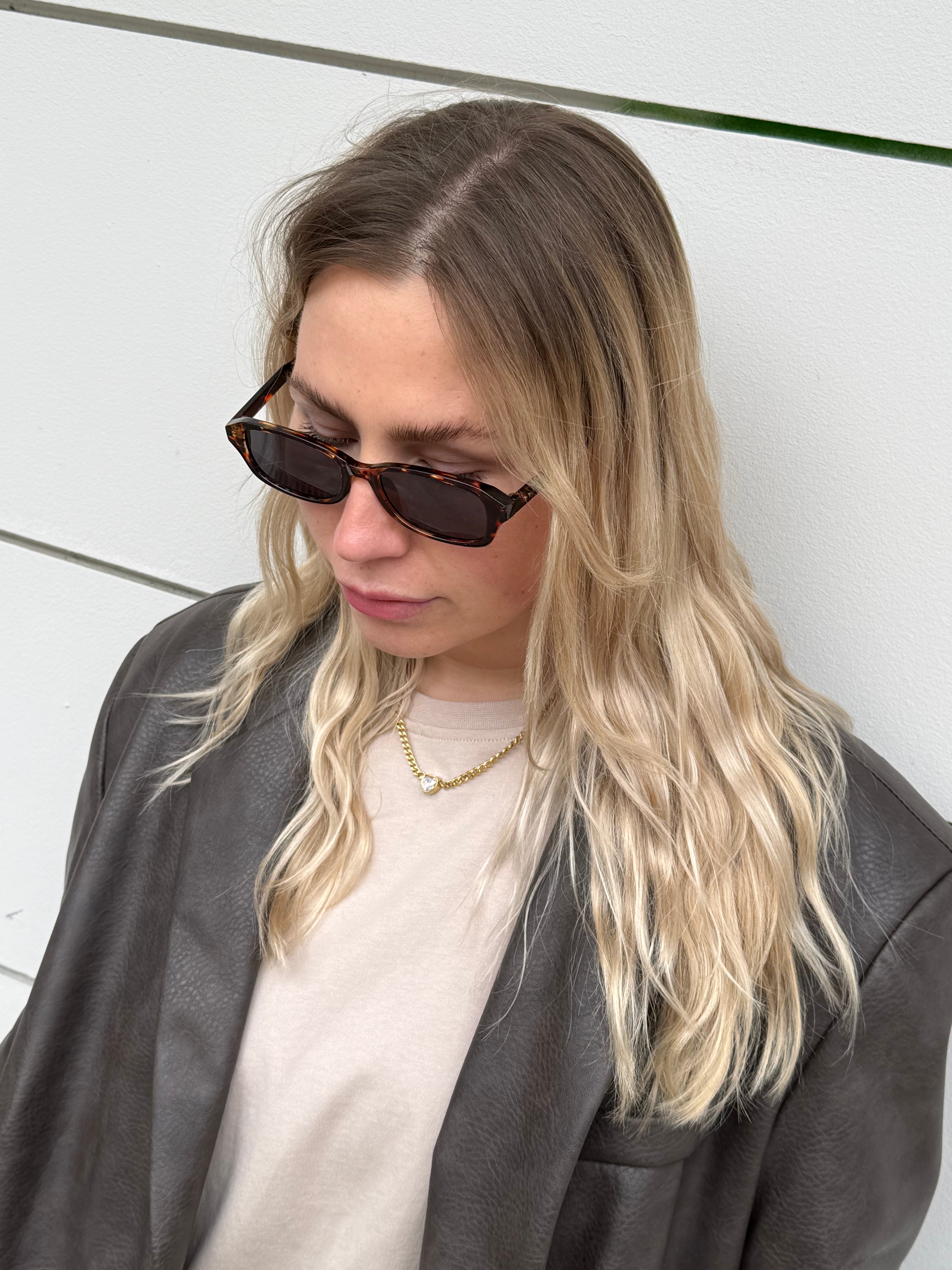 Sonnenbrille kleine eckige Gläser Close Havanna