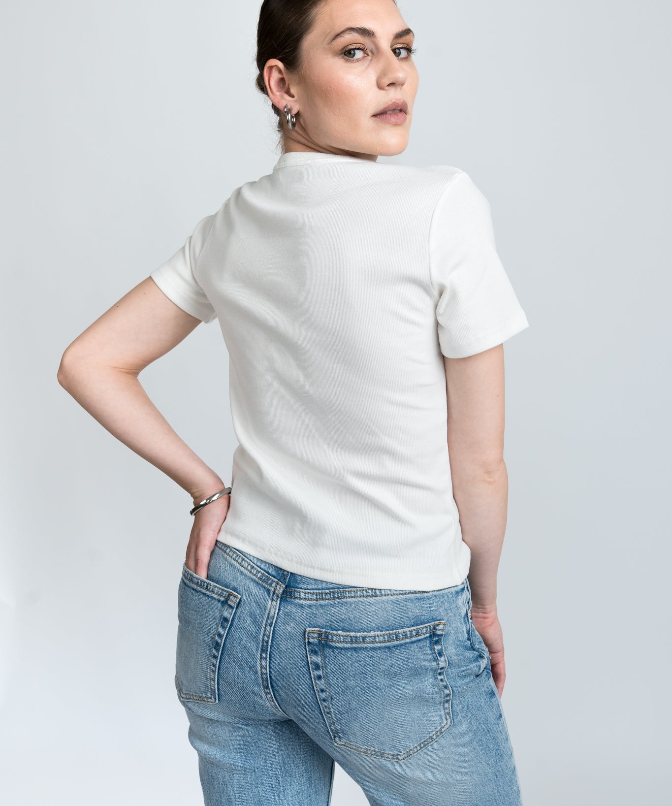 T-Shirt Gerippt Weiß von hinten