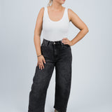 Jeans High Waisted Ballon Fit Schwarz Grau Ganzkörper
