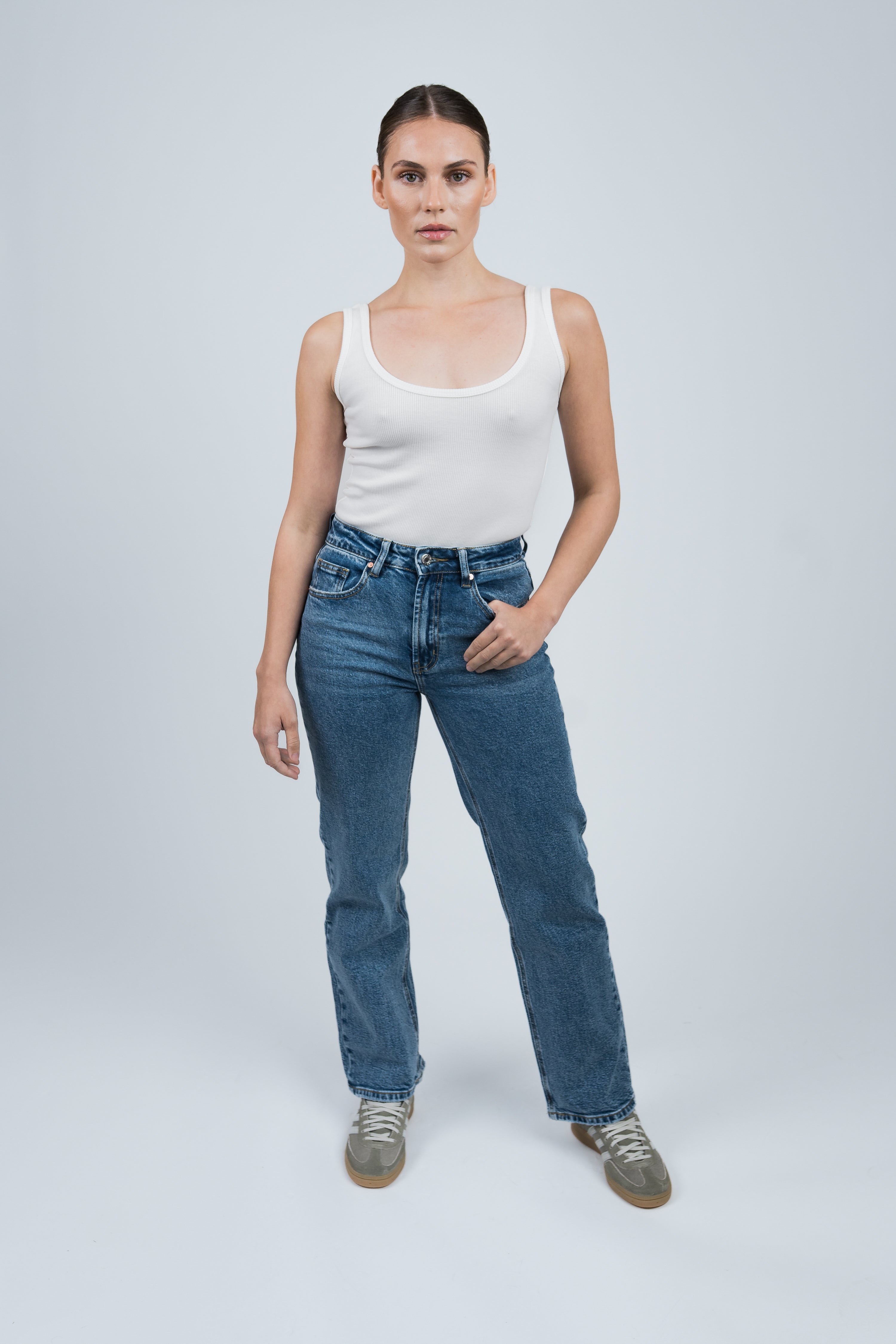 Jeans High Waist Straight Fit Dunkelblau Ganzkörper