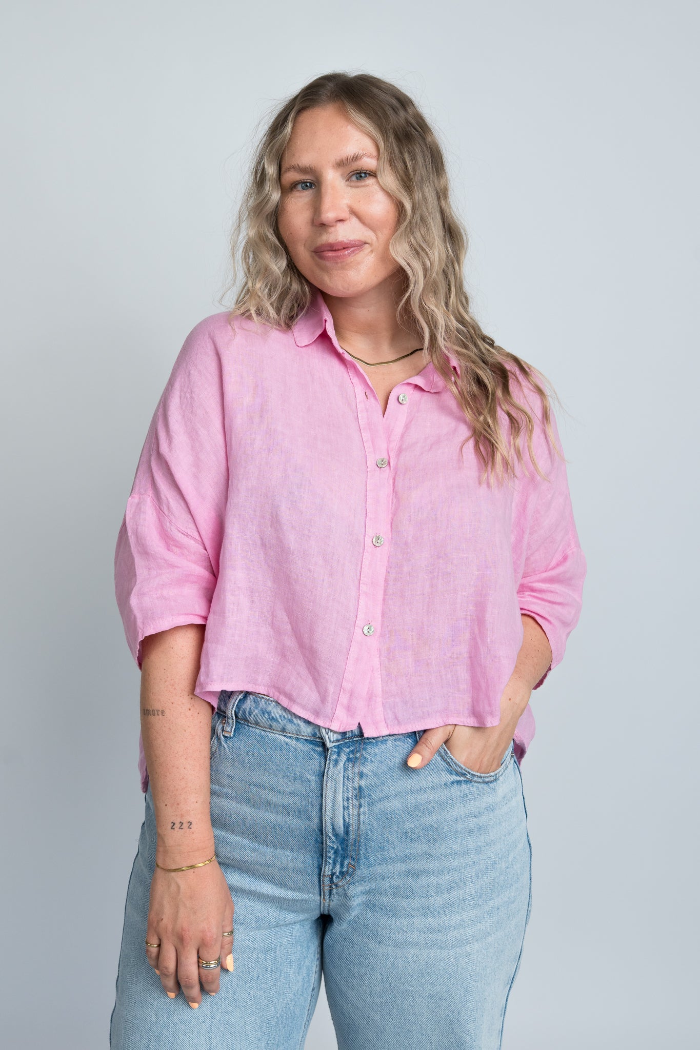 Leinenbluse Rosa Damen mit Kragen von vorne
