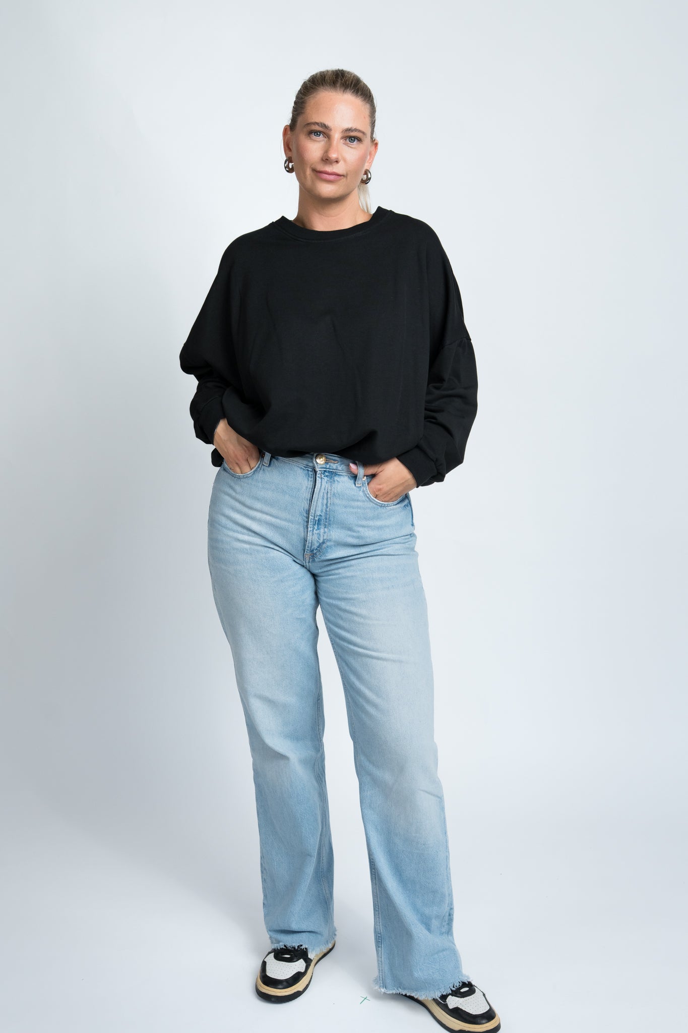 Sweater Oversized mit Bund Schwarz Ganzkörper