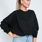 Sweater Oversized mit Bund Schwarz von vorne