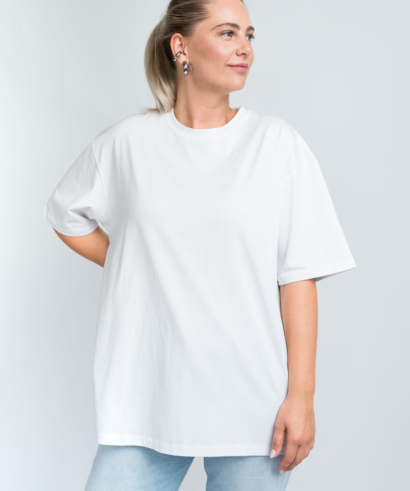 Oversized T-Shirt Basic Weiß von vorne