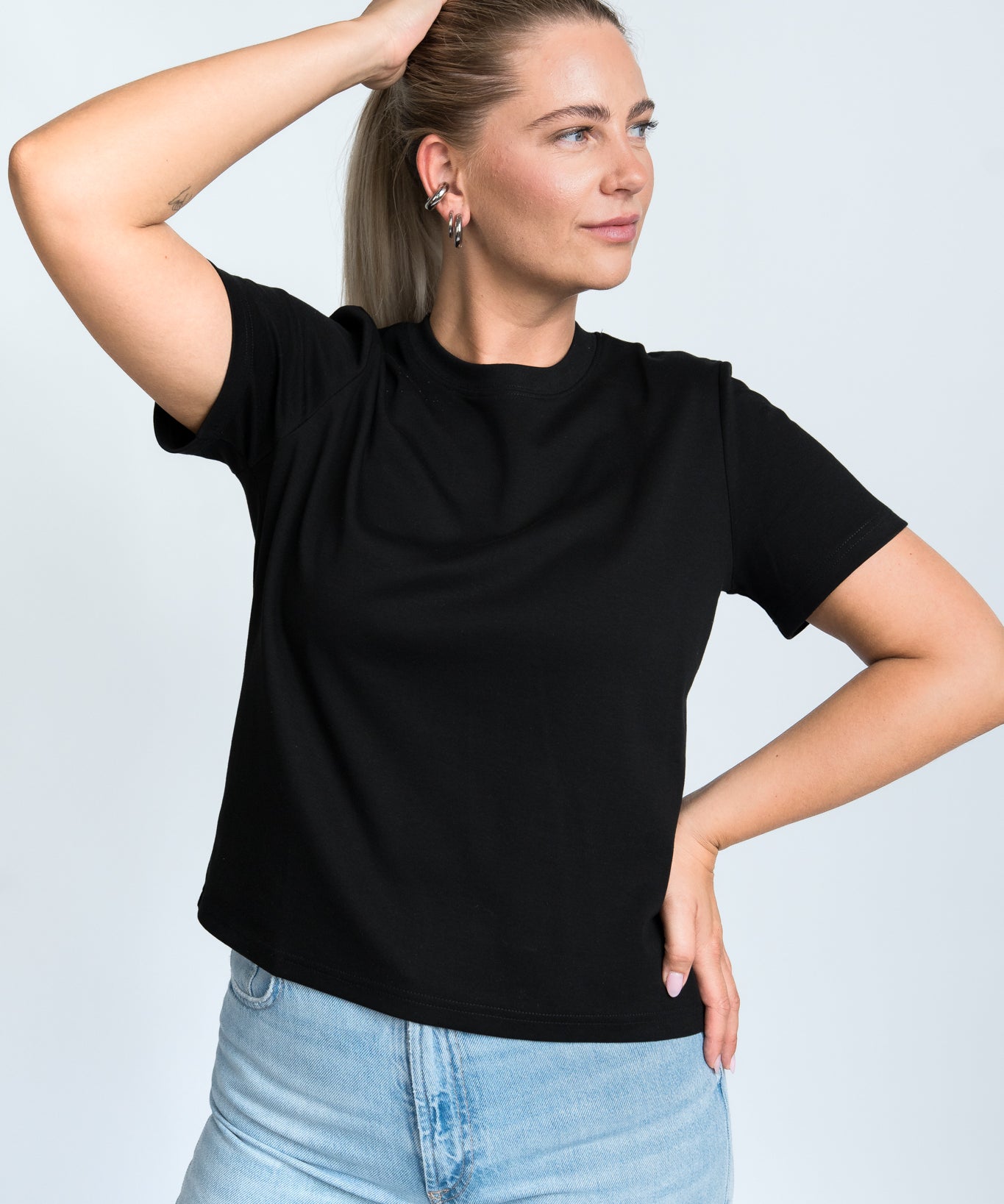 T-Shirt Kastig Mittellang Schwarz von vorne