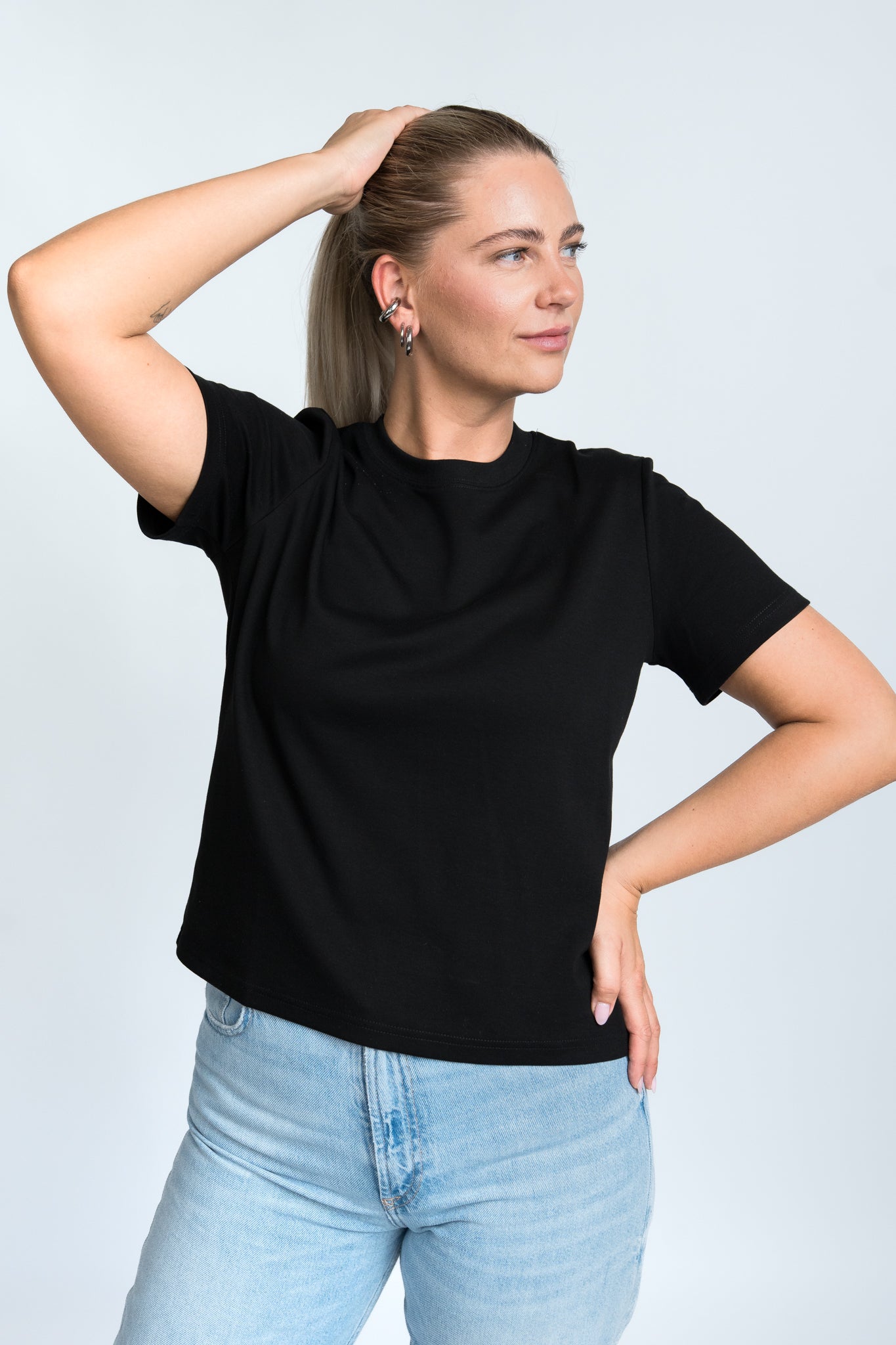 T-Shirt Kastig Mittellang Schwarz von vorne