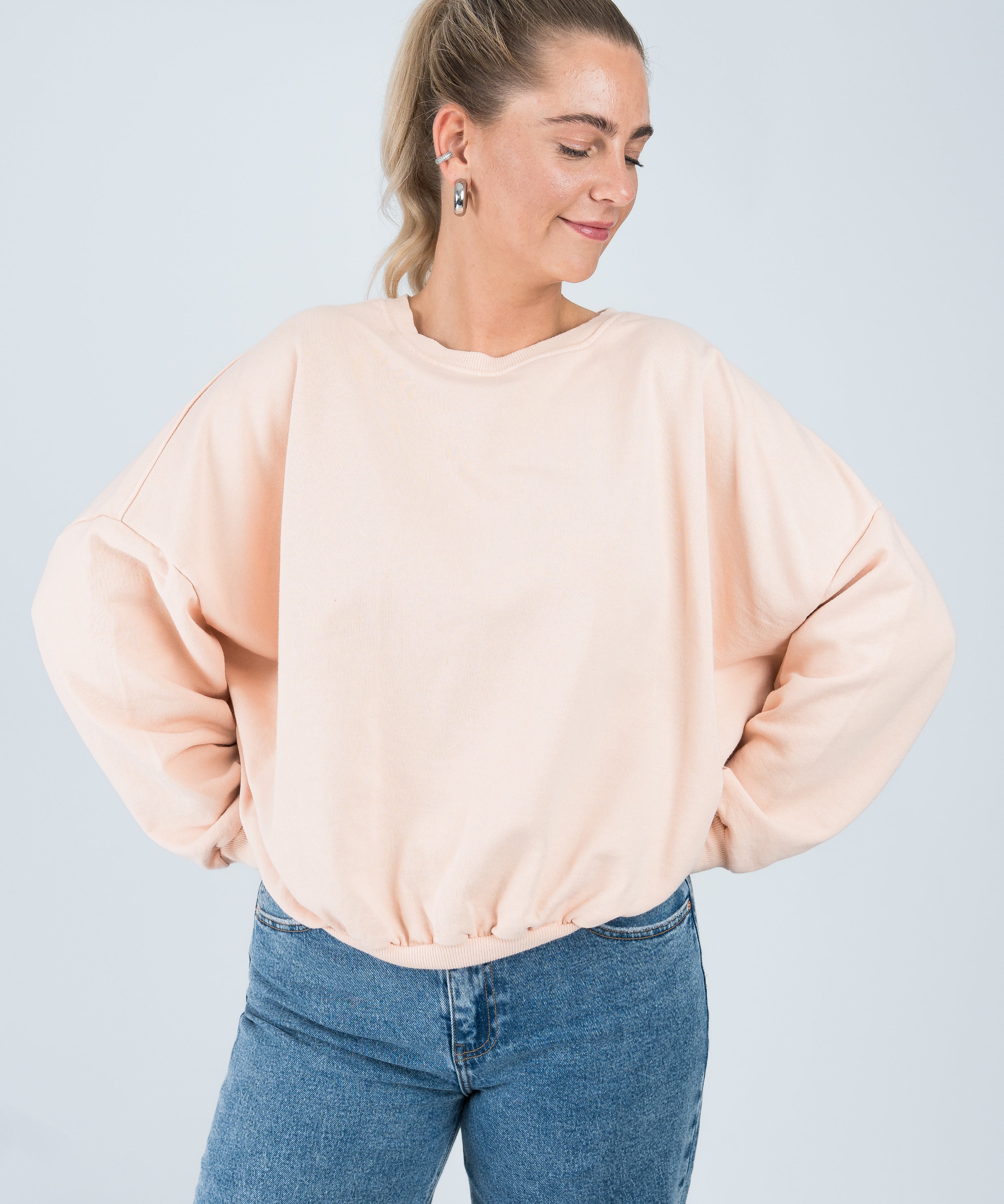 Sweater Oversized mit Bund Orange Peach von vorne