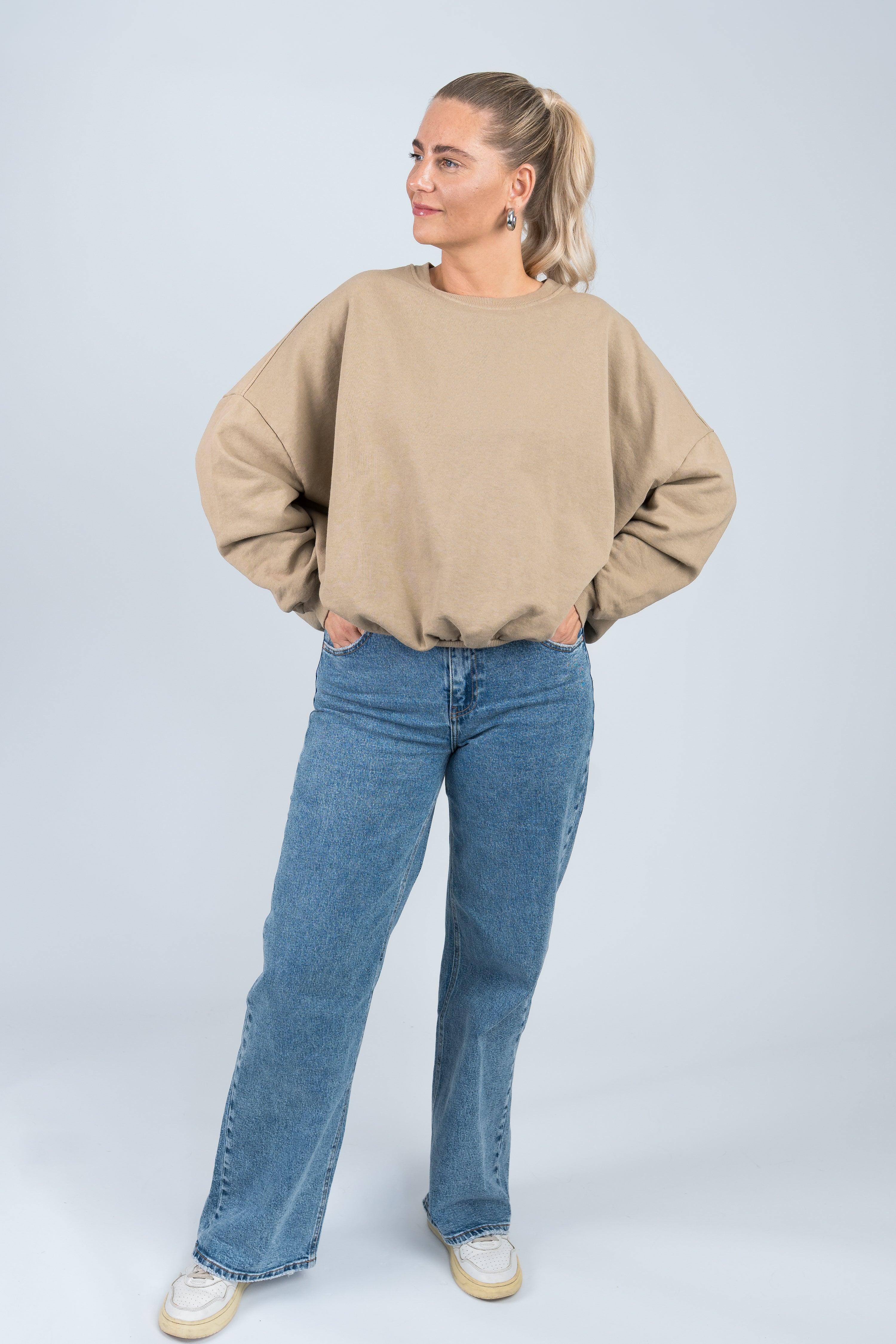 Sweater Oversized mit Bund Hellbraun Beige Ganzkörper