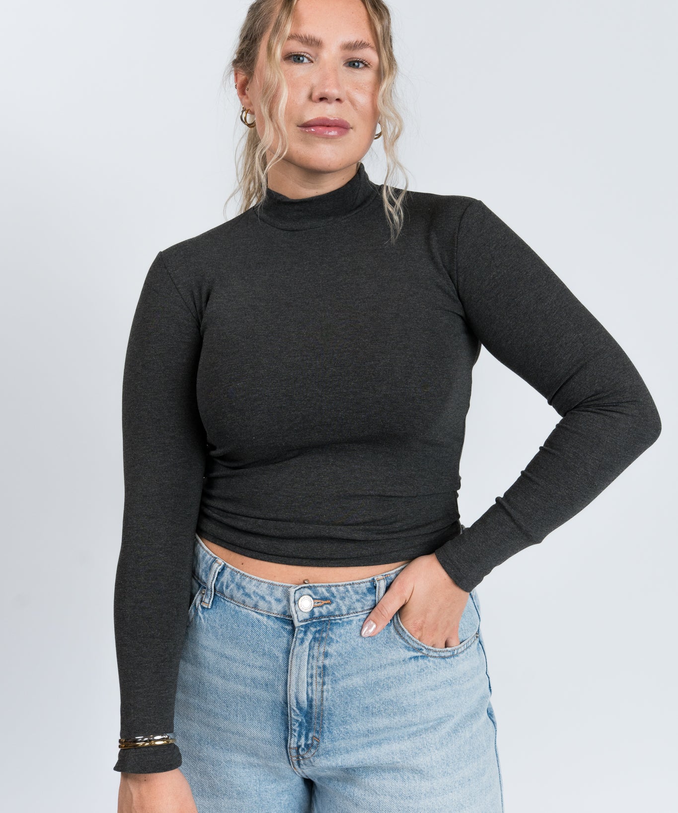 Stehkragen Langarmshirt Dunkelgrau von vorne