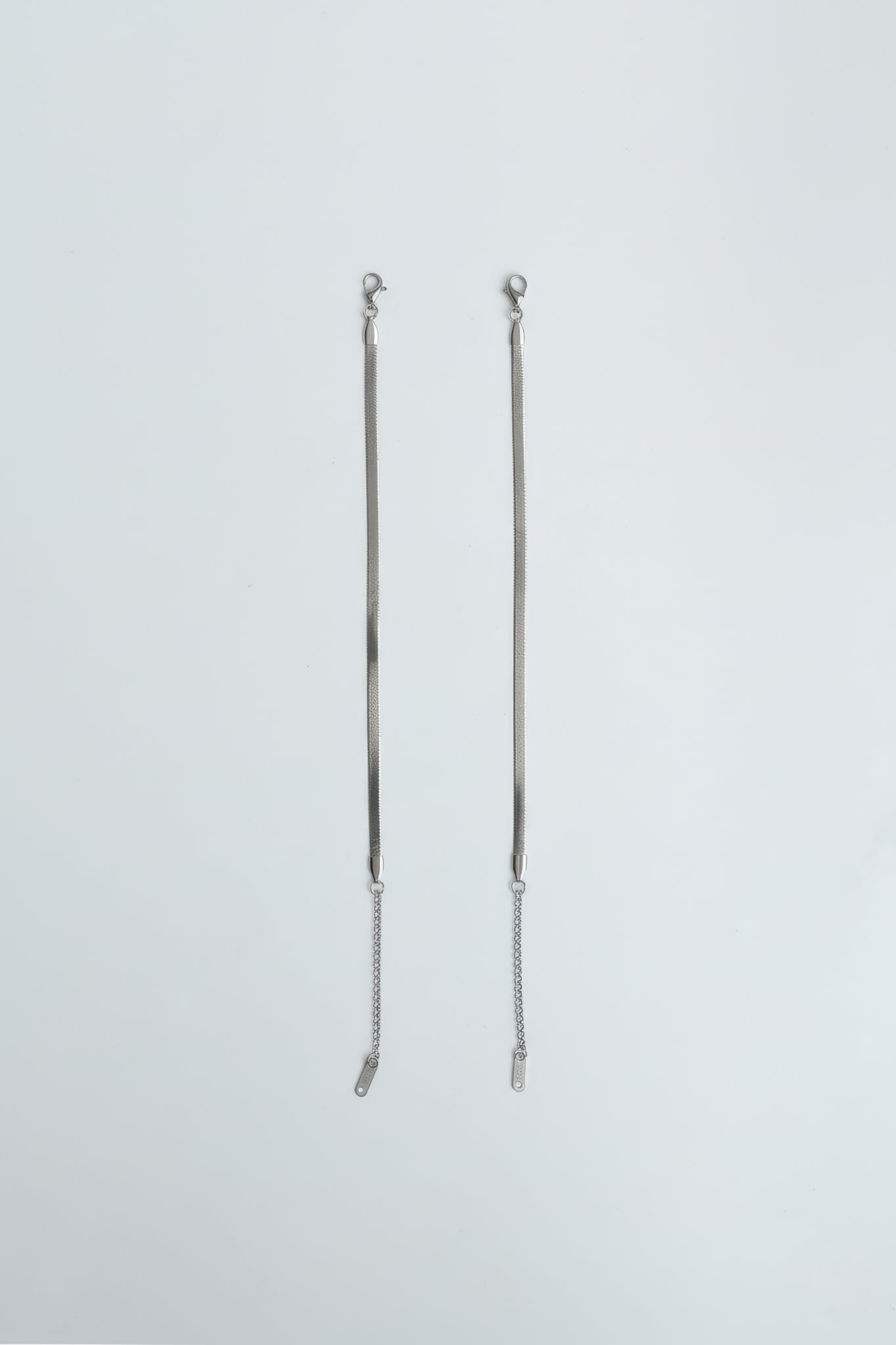 Armband Minimalistisch Schlangenglieder 4 mm Silber ohne Model