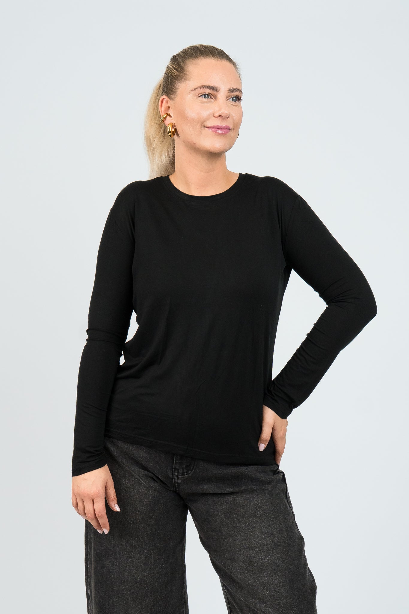 Langarmshirt Schwarz von vorne