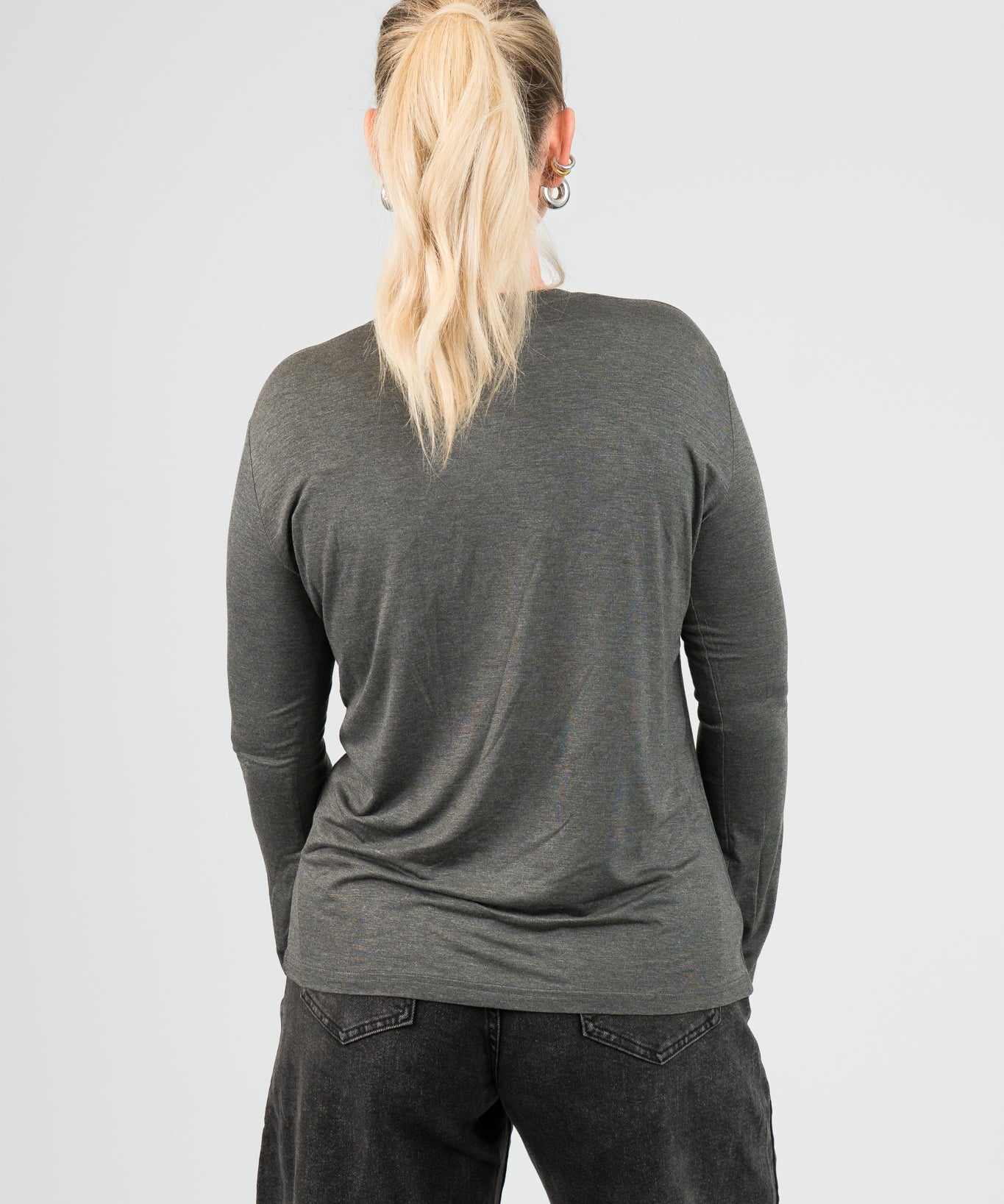 Langarmshirt Dunkelgrau von hinten