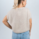 Strickweste mit goldenen Knöpfen Beige von hinten