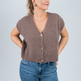 Strickweste mit goldenen Knöpfen Mauve von vorne
