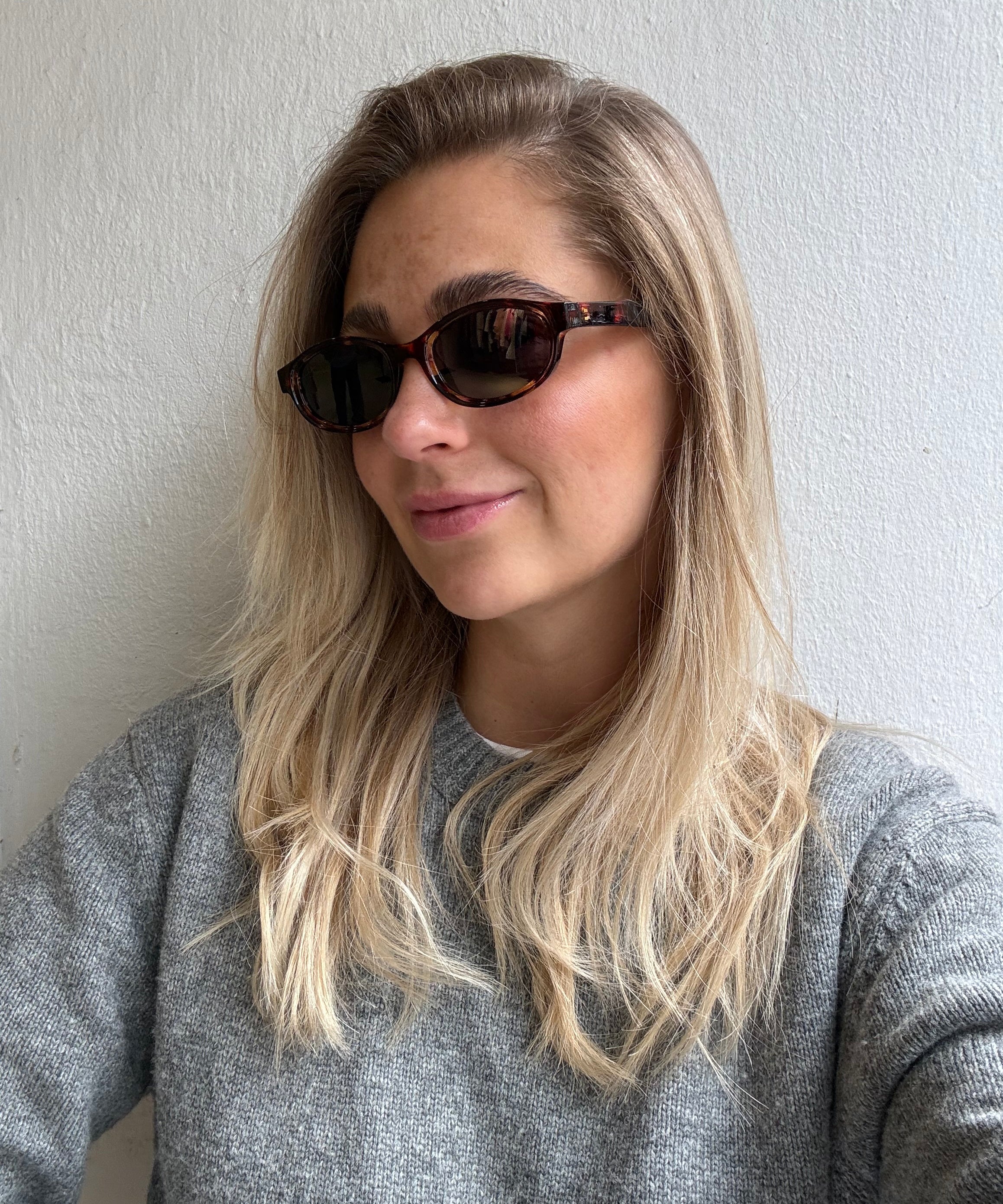 Sonnenbrille eckig ovale Gläser helles Havanna Schwarz