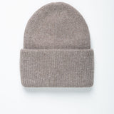 Beanie-Mütze mit Rippenstrick Groß Greige von vorne